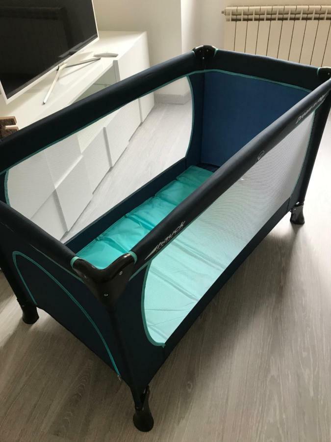 Lovely Apt Really Downtown - Free Private Parking Included! - ジェノヴァ エクステリア 写真